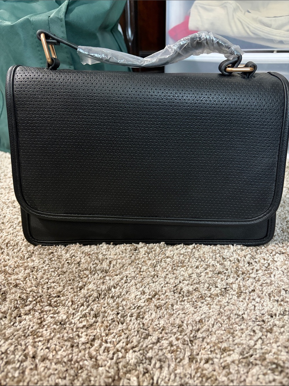 thirty-one Black Pebbled Flap Crossbody Satchel